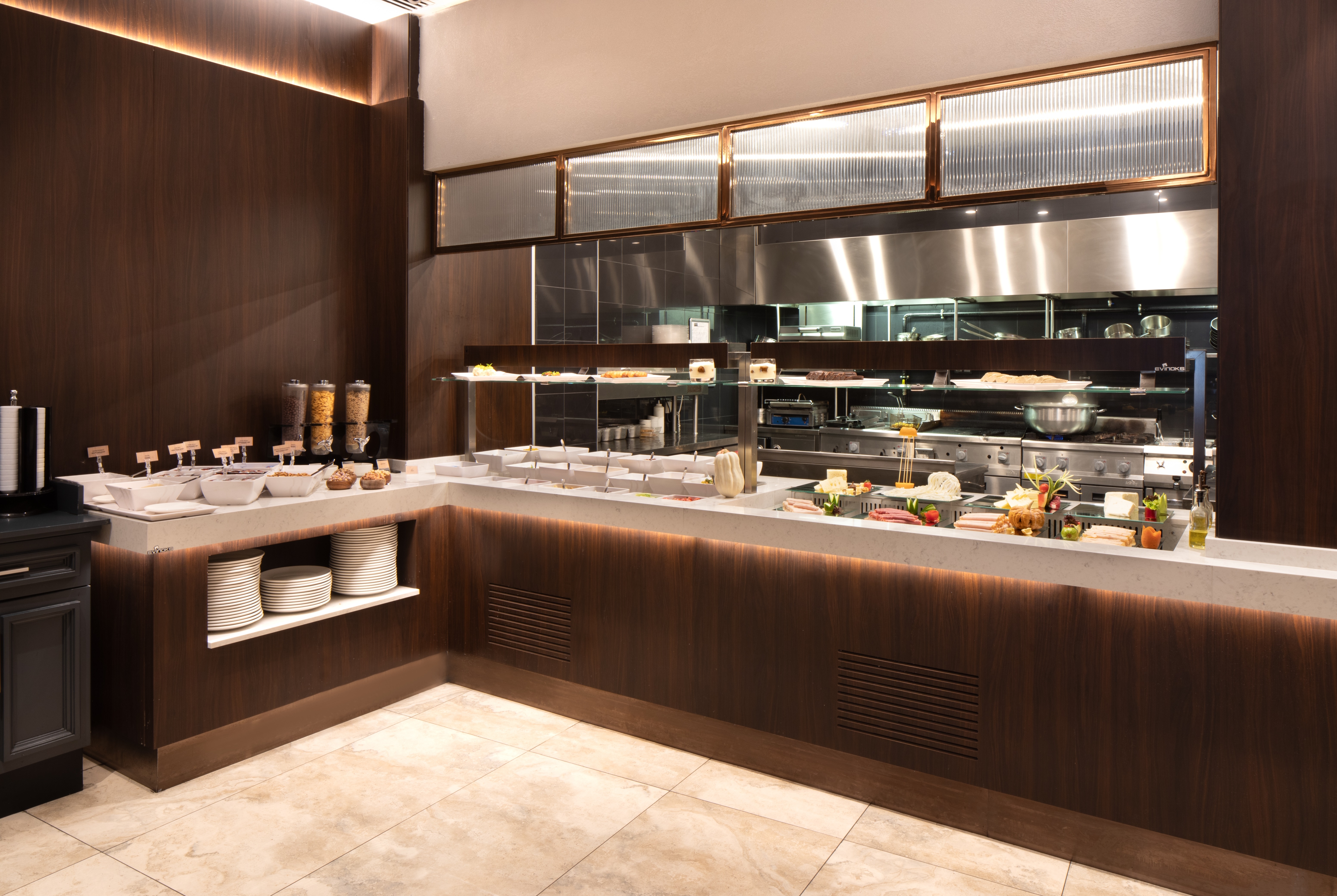 TRYP By Wyndham Istanbul Sisli Hotel restaurant breakfast area with seating in Istanbul, Other than US/Canada