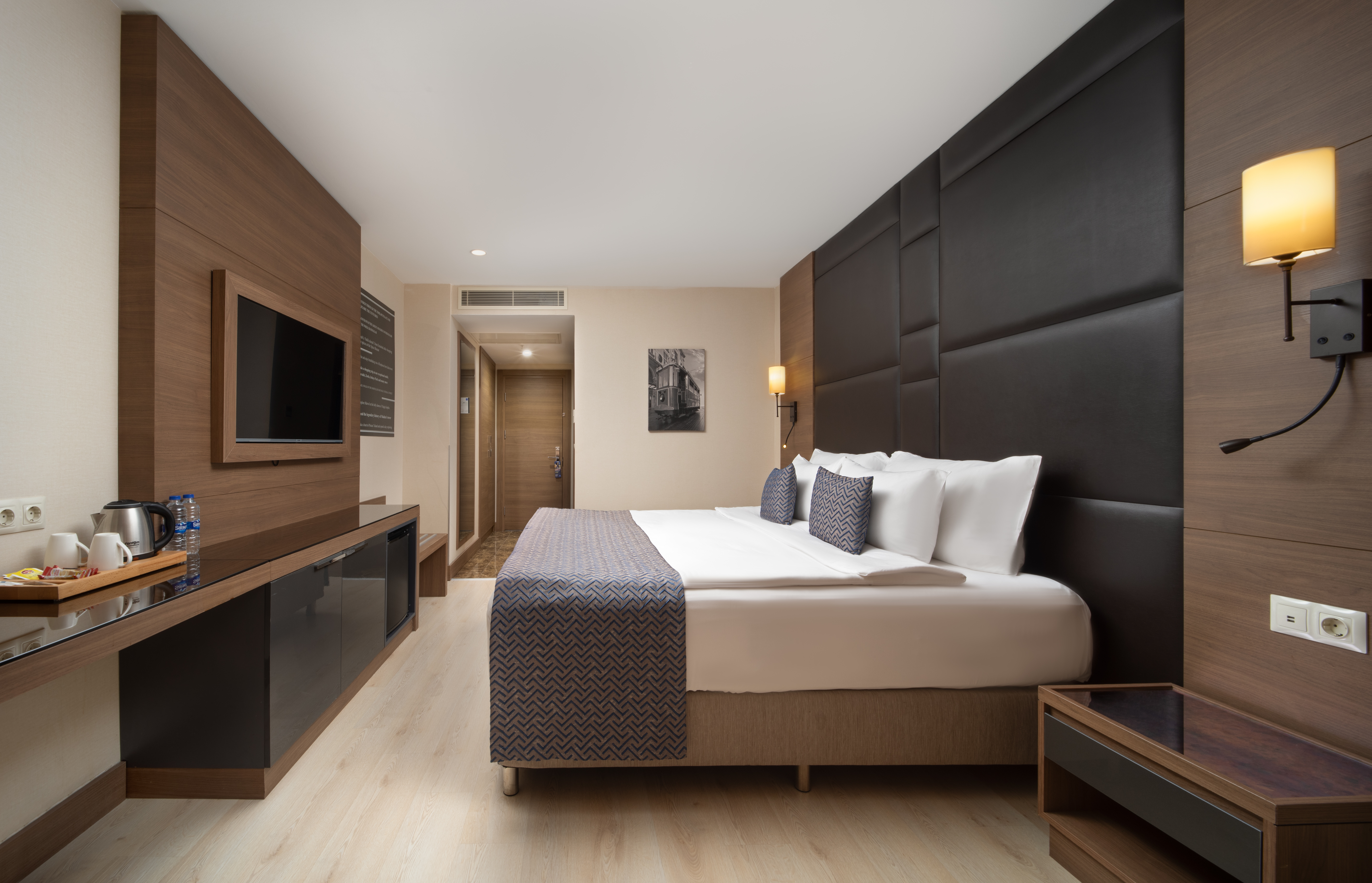 Guest room at the TRYP By Wyndham Istanbul Sisli Hotel in Istanbul, Other than US/Canada