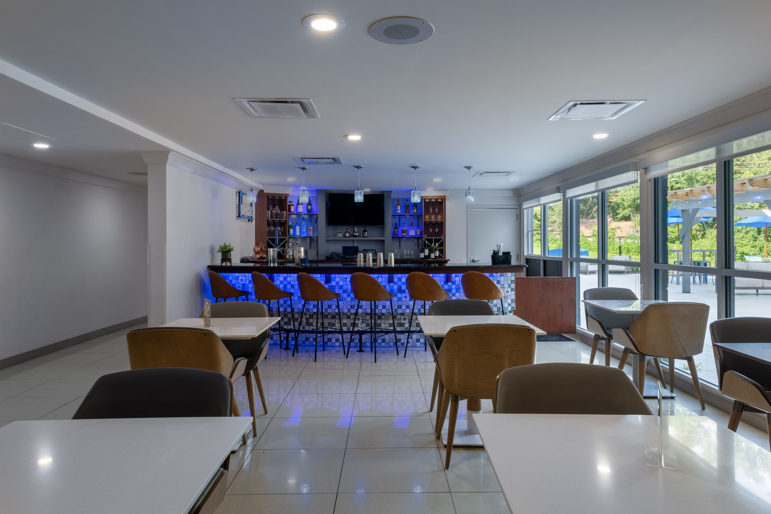 Bar at TRYP by Wyndham Tallahassee North I-10 Capital Circle in Tallahassee, Florida