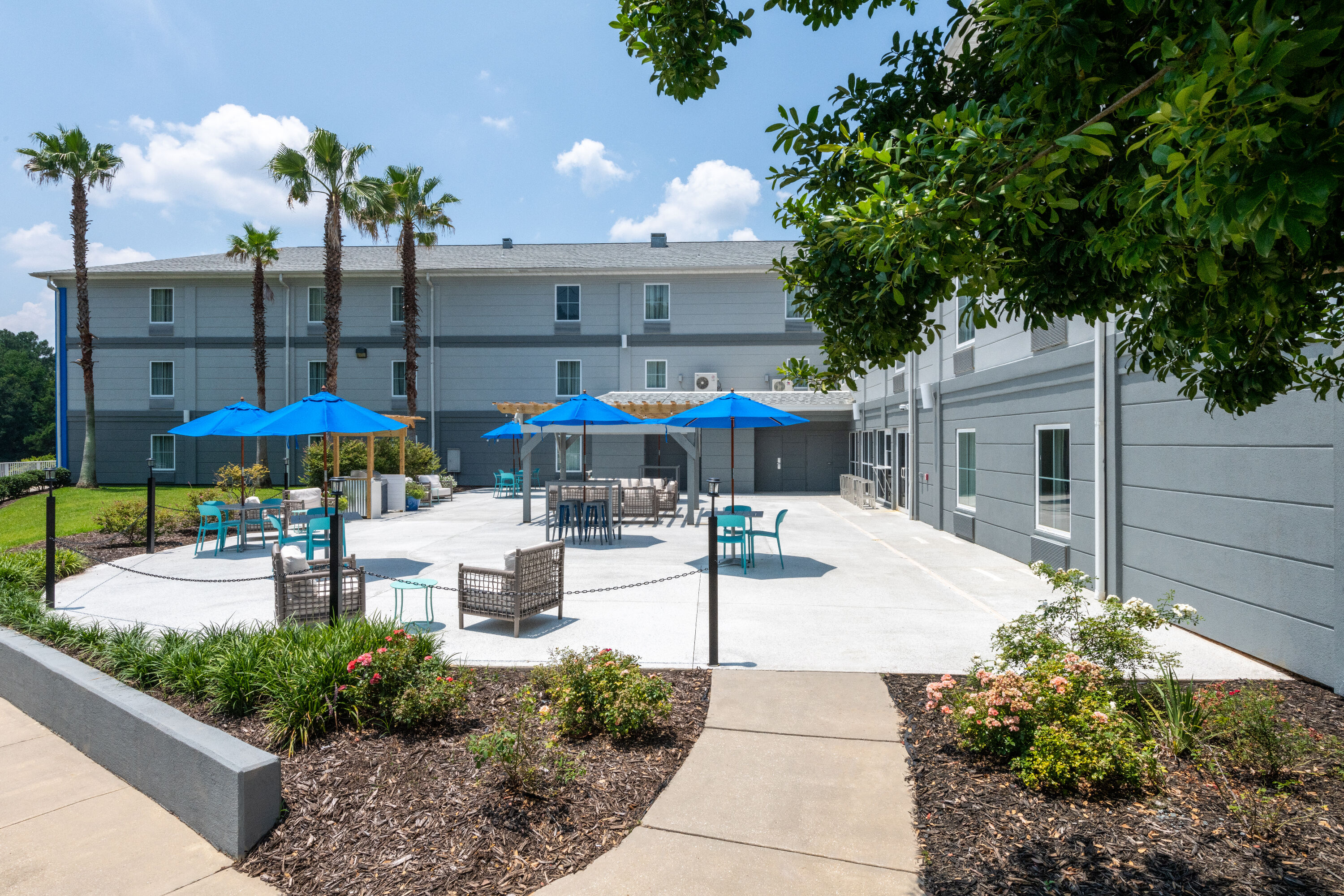 Courtyard at TRYP by Wyndham Tallahassee North I-10 Capital Circle in Tallahassee, Florida