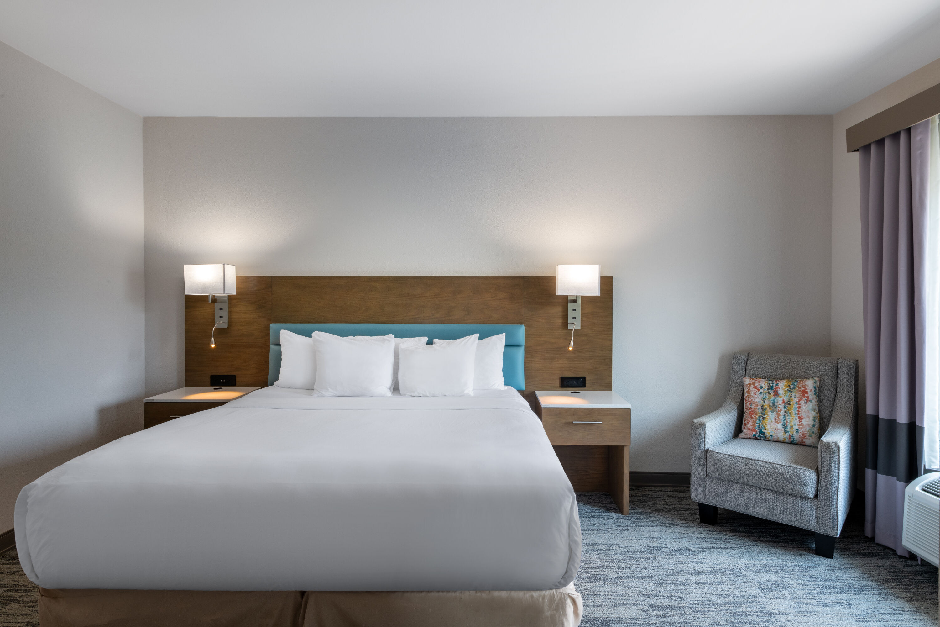 TRYP by Wyndham Tallahassee North I-10 Capital Circle suite in Tallahassee, Florida