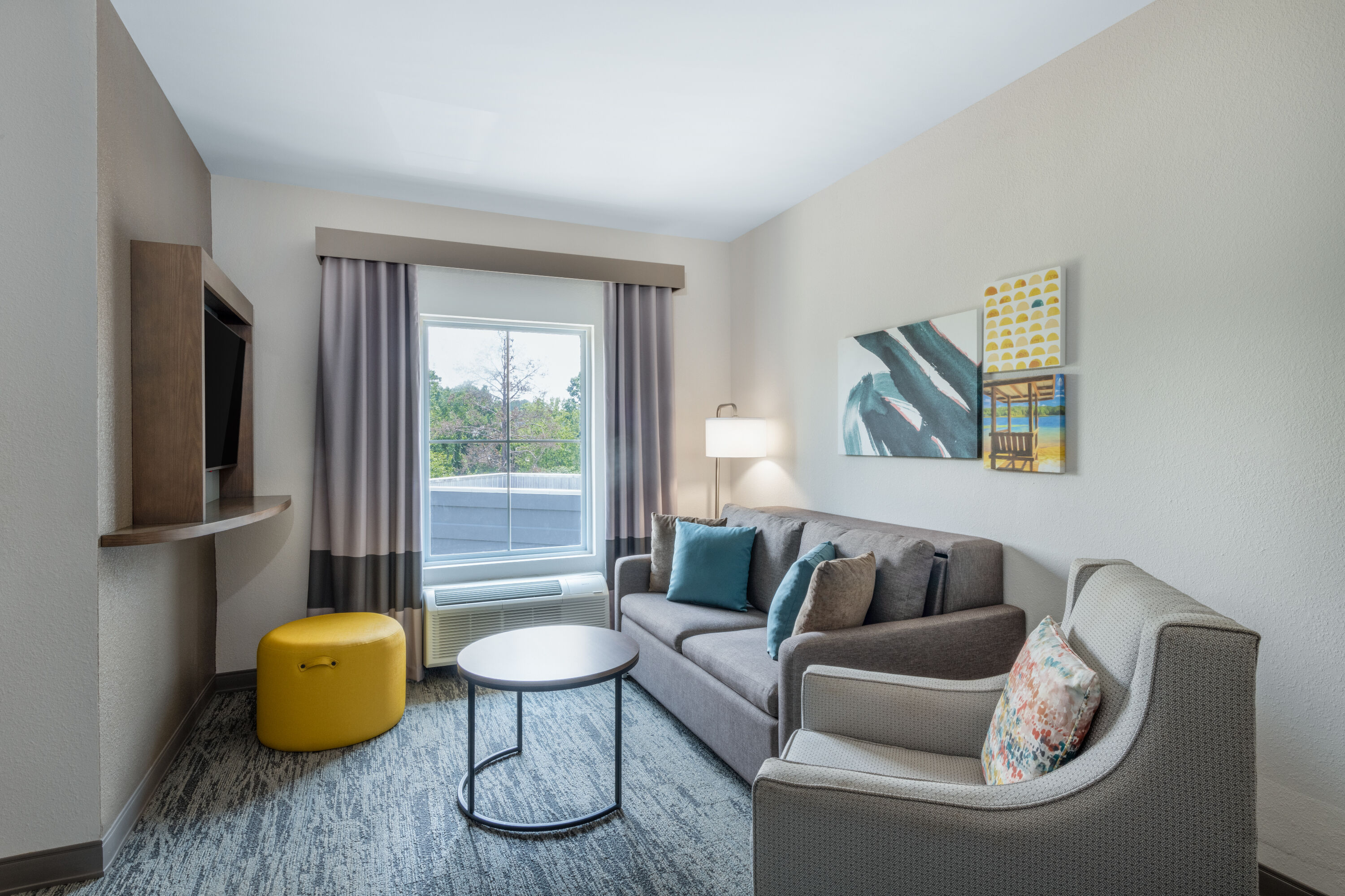 TRYP by Wyndham Tallahassee North I-10 Capital Circle suite in Tallahassee, Florida