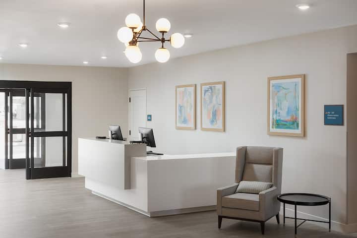 WaterWalk Extended Stay Jacksonville Deerwood Pk reception in Jacksonville, Florida