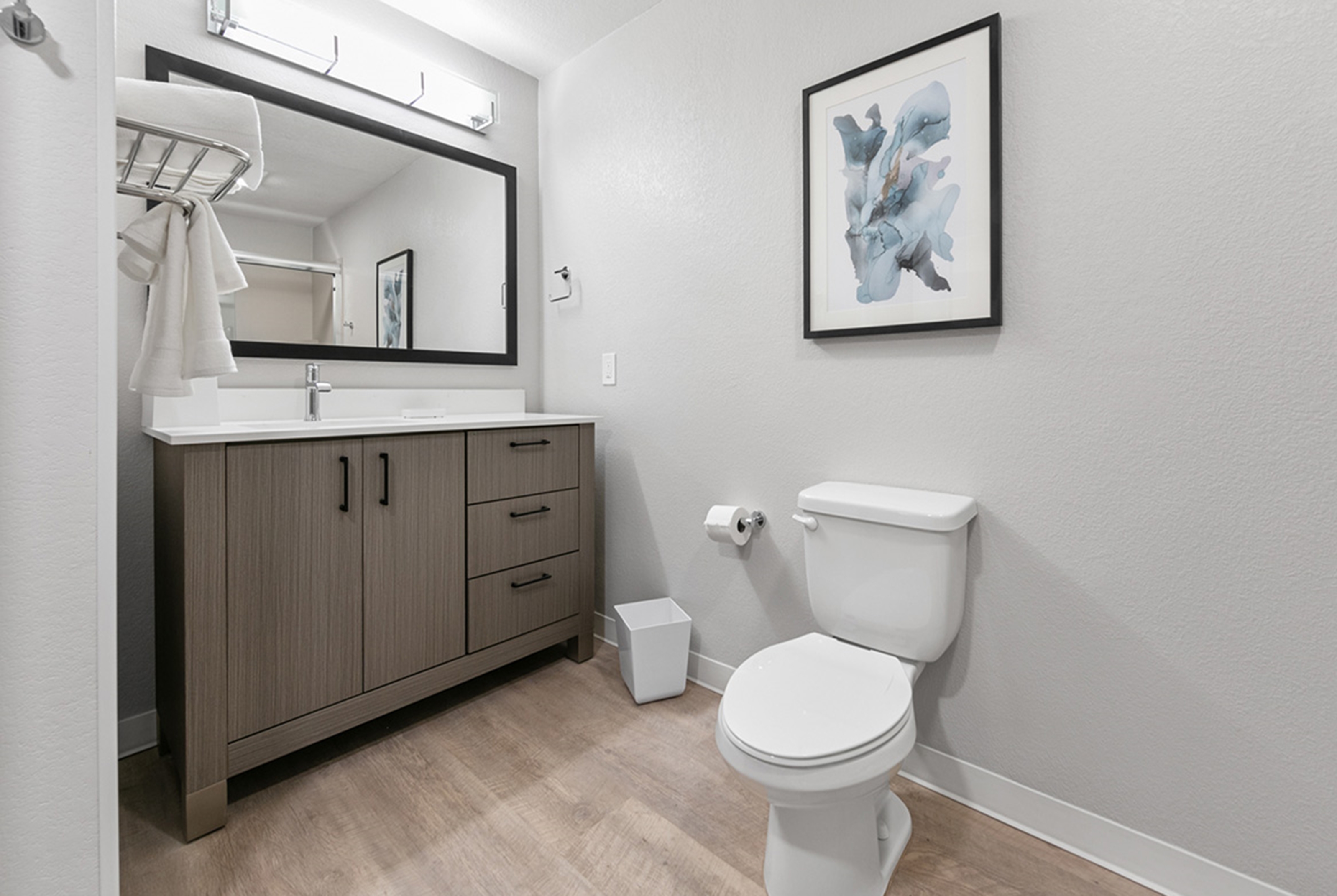 Guest room bath at the WaterWalk Extended Stay by Wyndham Atlanta Perimeter in Atlanta, Georgia