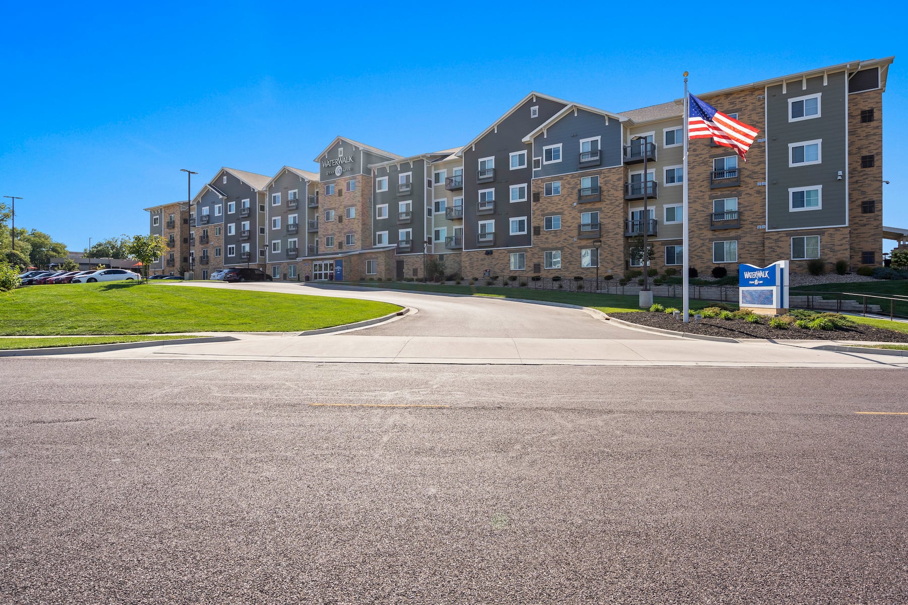 Exterior of WaterWalk Extended Stay Kansas City - Overland Pk hotel in Overland Park, Kansas