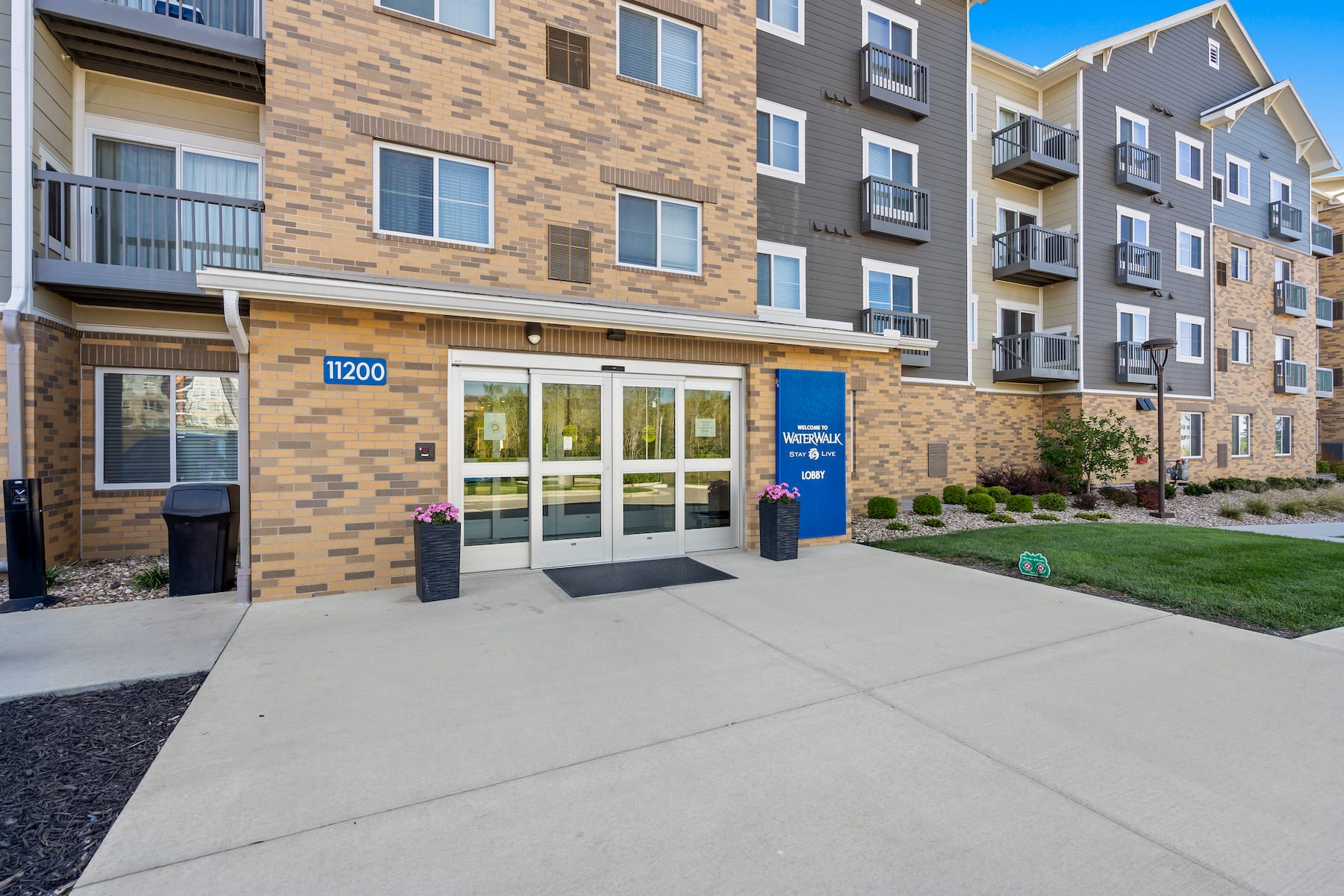 Exterior of WaterWalk Extended Stay Kansas City - Overland Pk hotel in Overland Park, Kansas