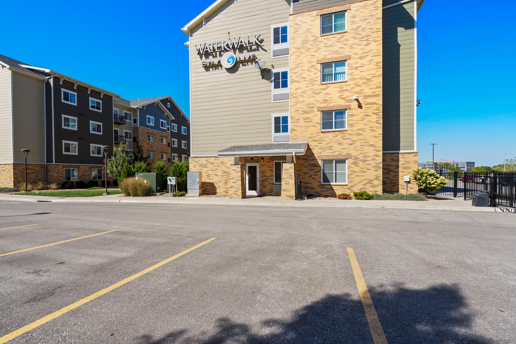 Exterior of WaterWalk Extended Stay Kansas City - Overland Pk hotel in Overland Park, Kansas