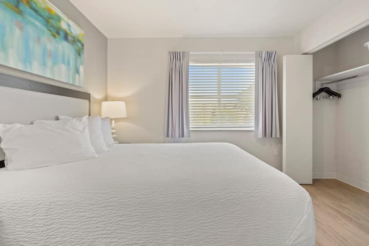 Guest room at the WaterWalk Extended Stay Kansas City - Overland Pk in Overland Park, Kansas