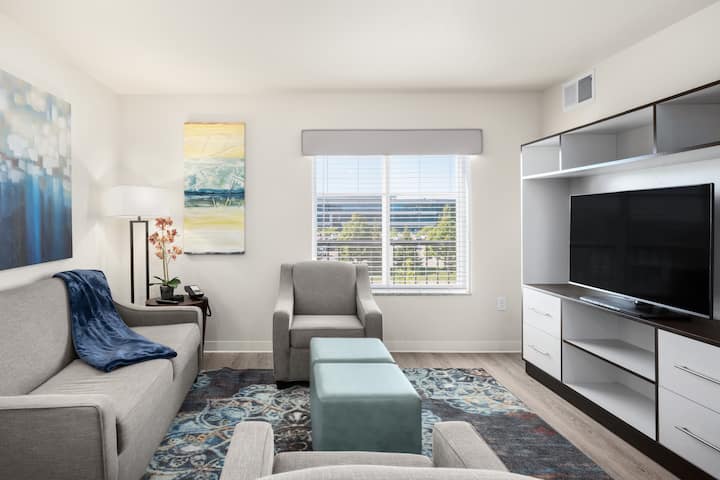 Guest room at the WaterWalk Extended Stay Minneapolis - Plymouth in Plymouth, Minnesota