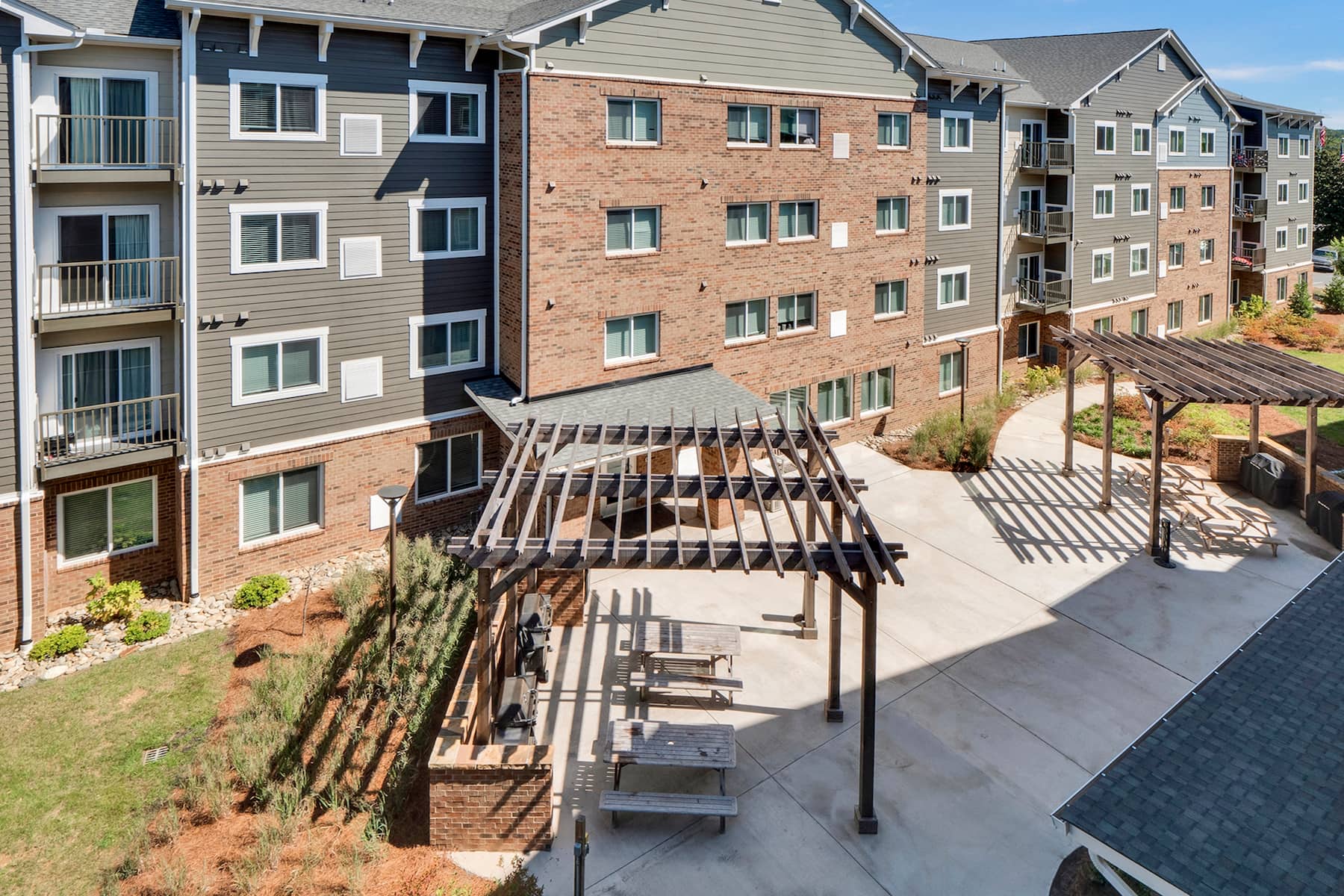Courtyard at WaterWalk Extended Stay Charlotte - Arrowood in Charlotte, North Carolina