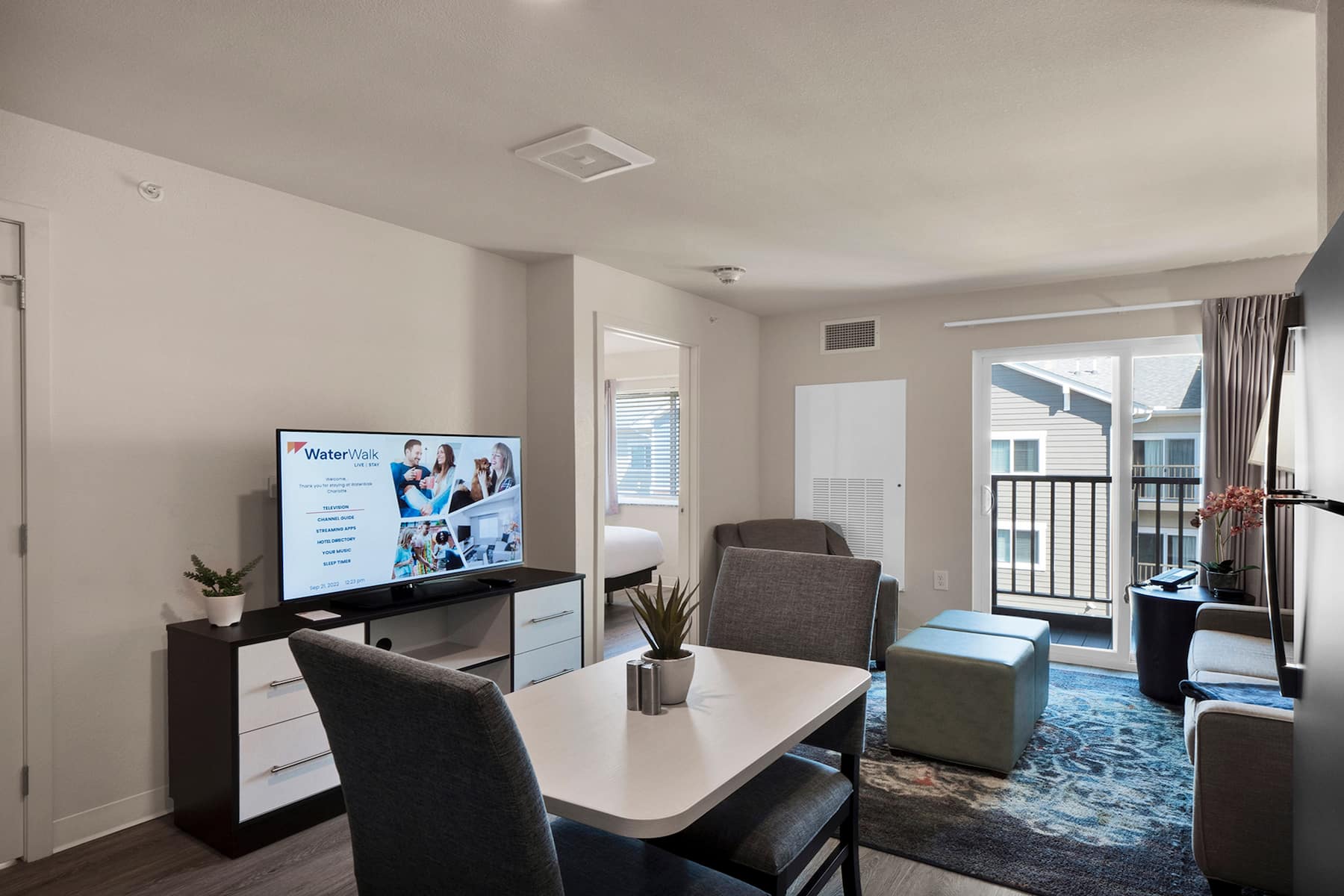 WaterWalk Extended Stay Charlotte - Arrowood suite in Charlotte, North Carolina