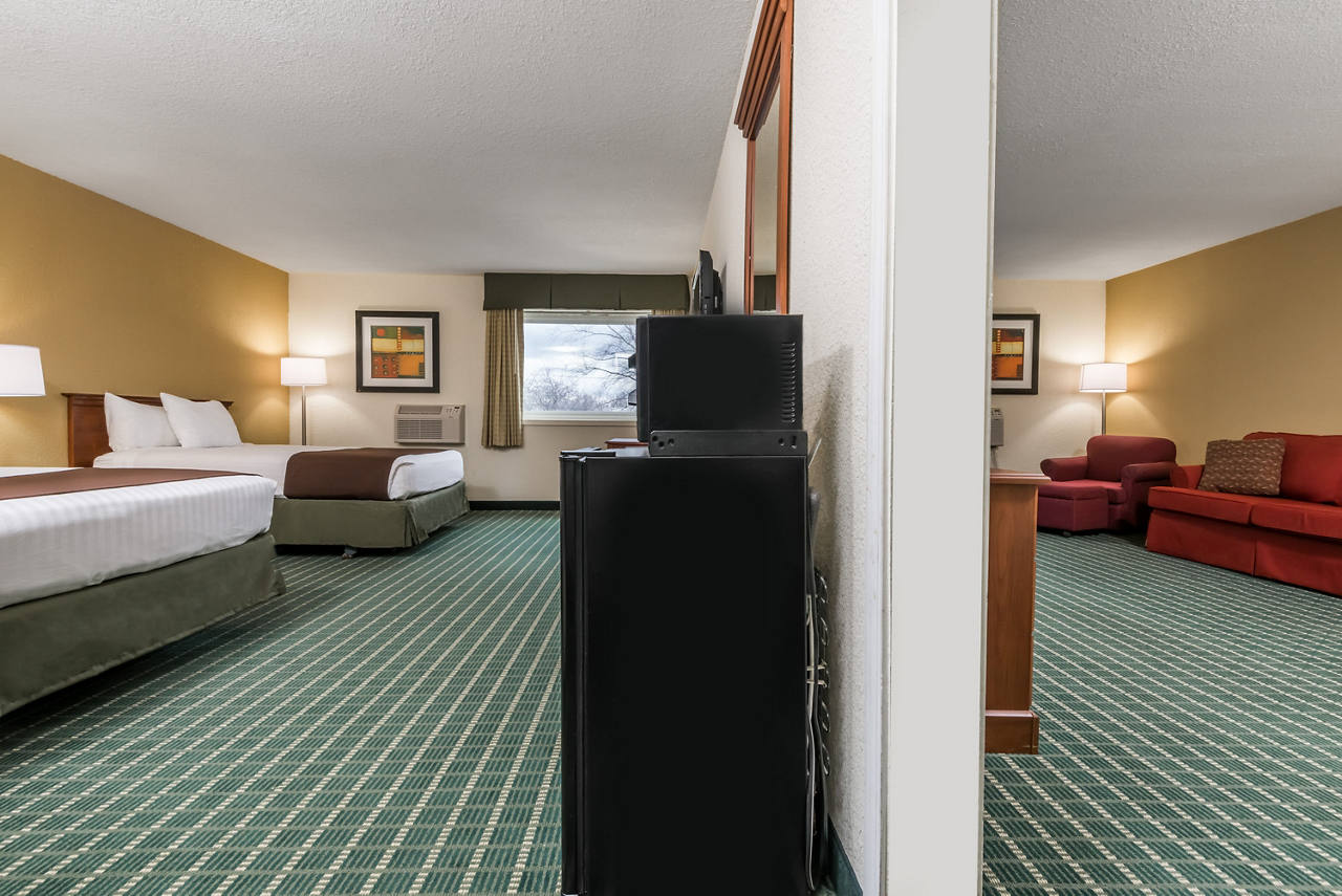 2 Double 1 Sofa Bed Room