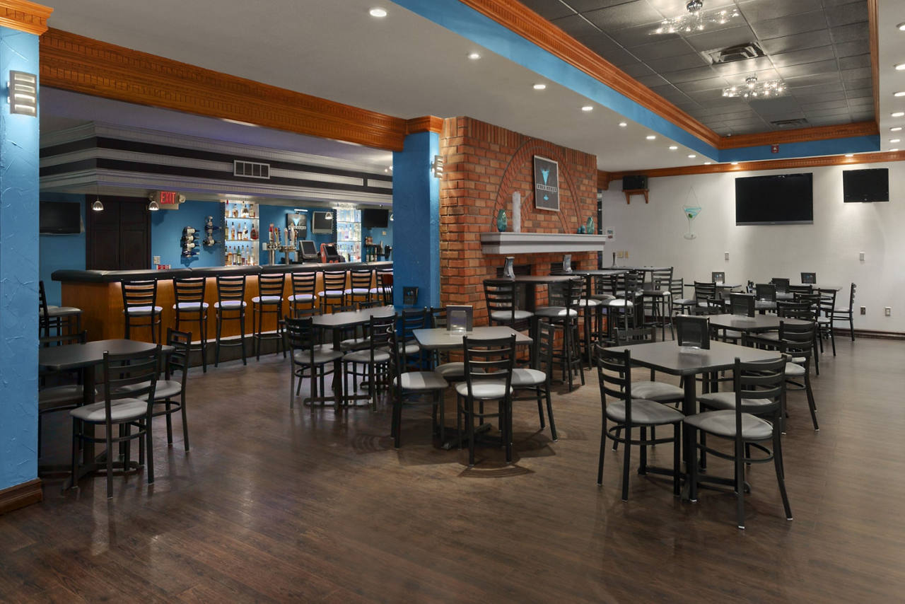 Rainmakers Bar and Grill