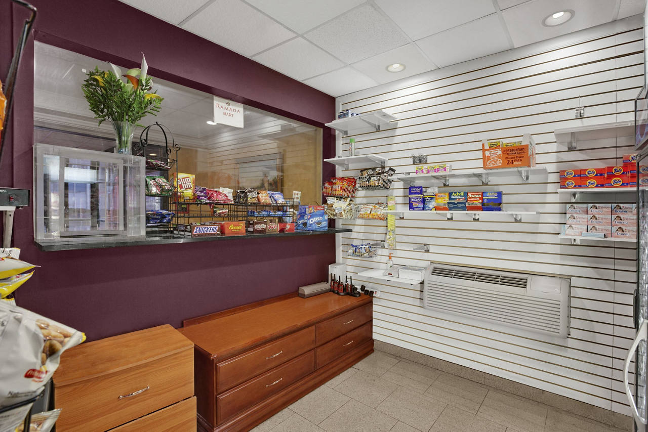 Ramada Store