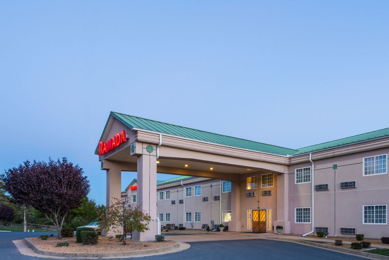 Ramada Strasburg