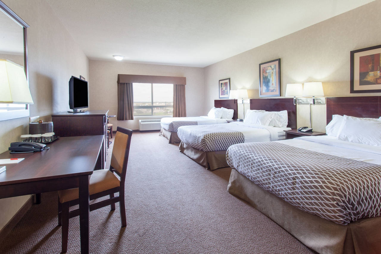 3 Double Bed Room