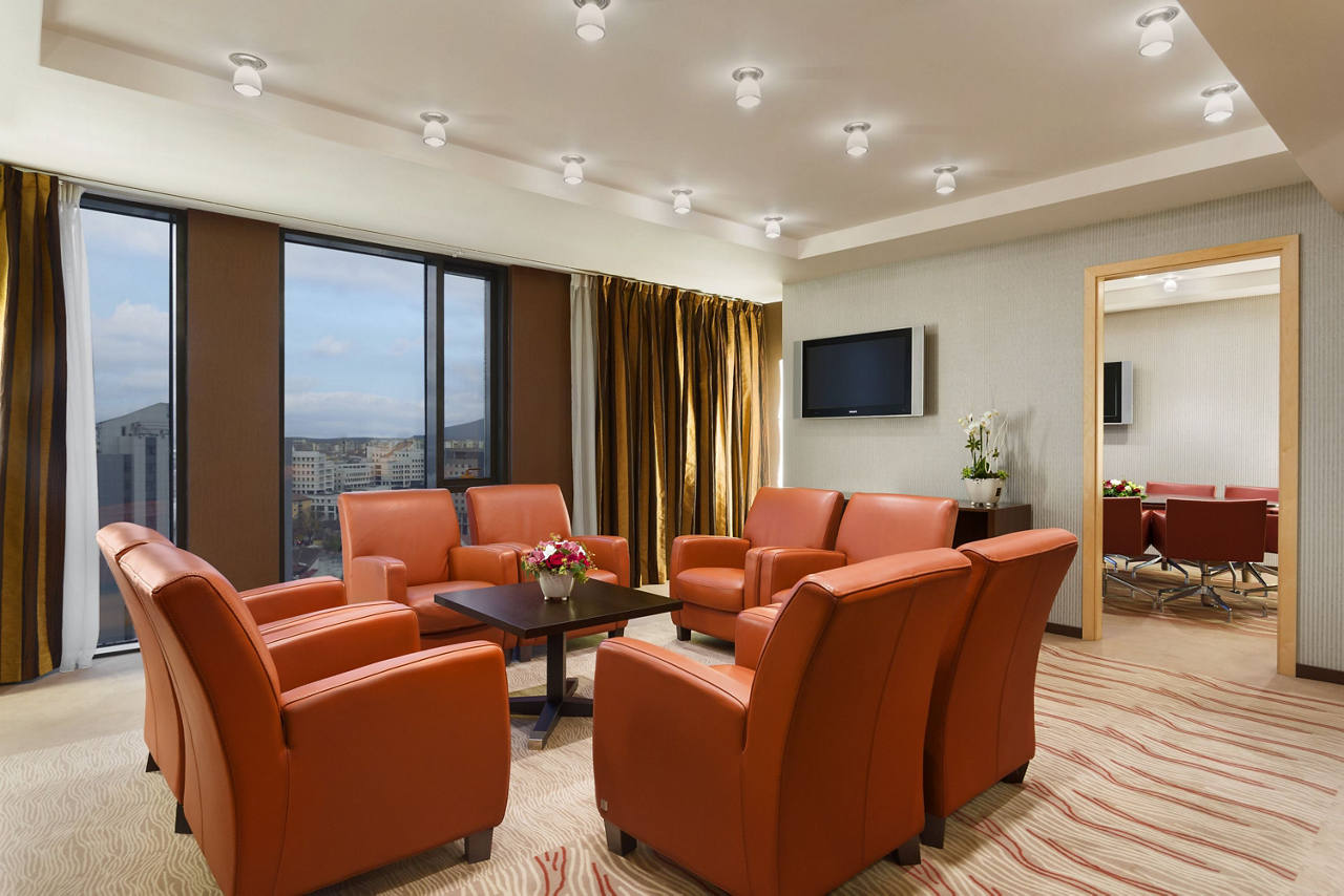 Business Lounge