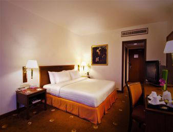 Superior King Bed