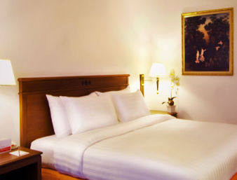 Superior Room - King Bed