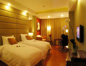 Deluxe 2 Twin Bedroom