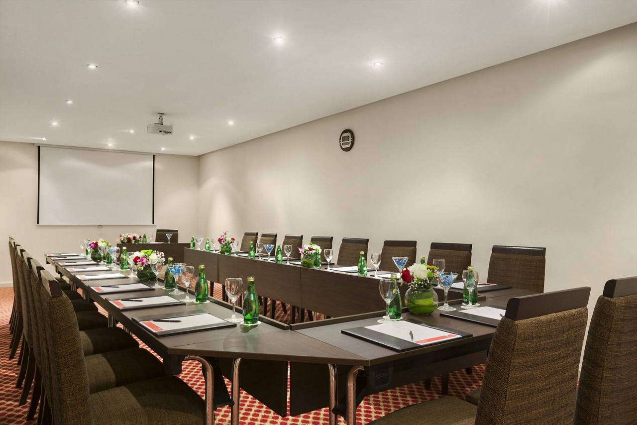 Meeting Room - U Shape