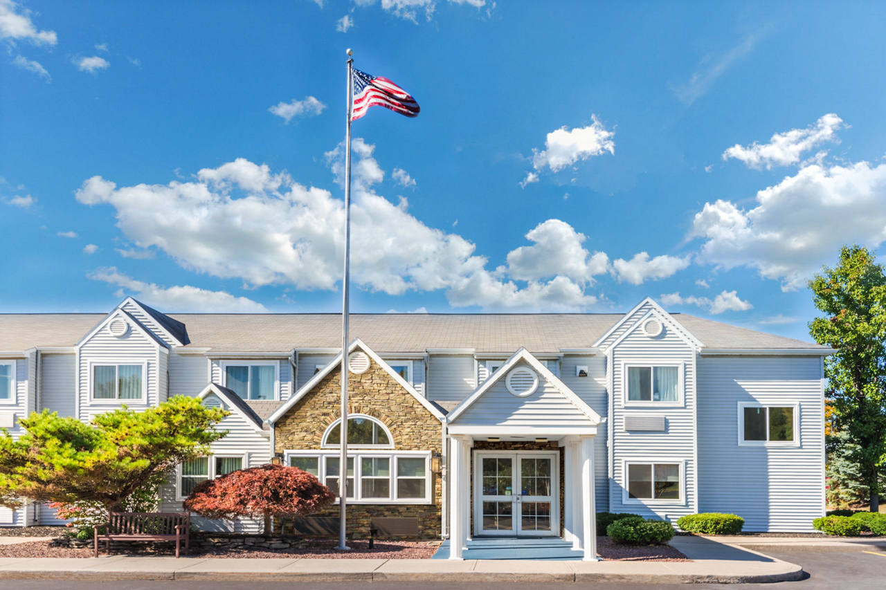 Welcome to the Microtel Inn and Suites by Wyndham Victor/Rochester