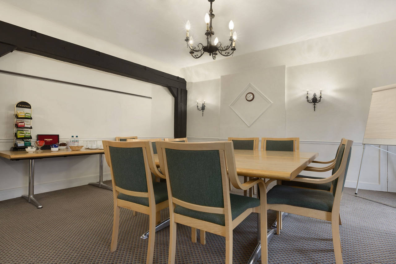 Meeting Room - George