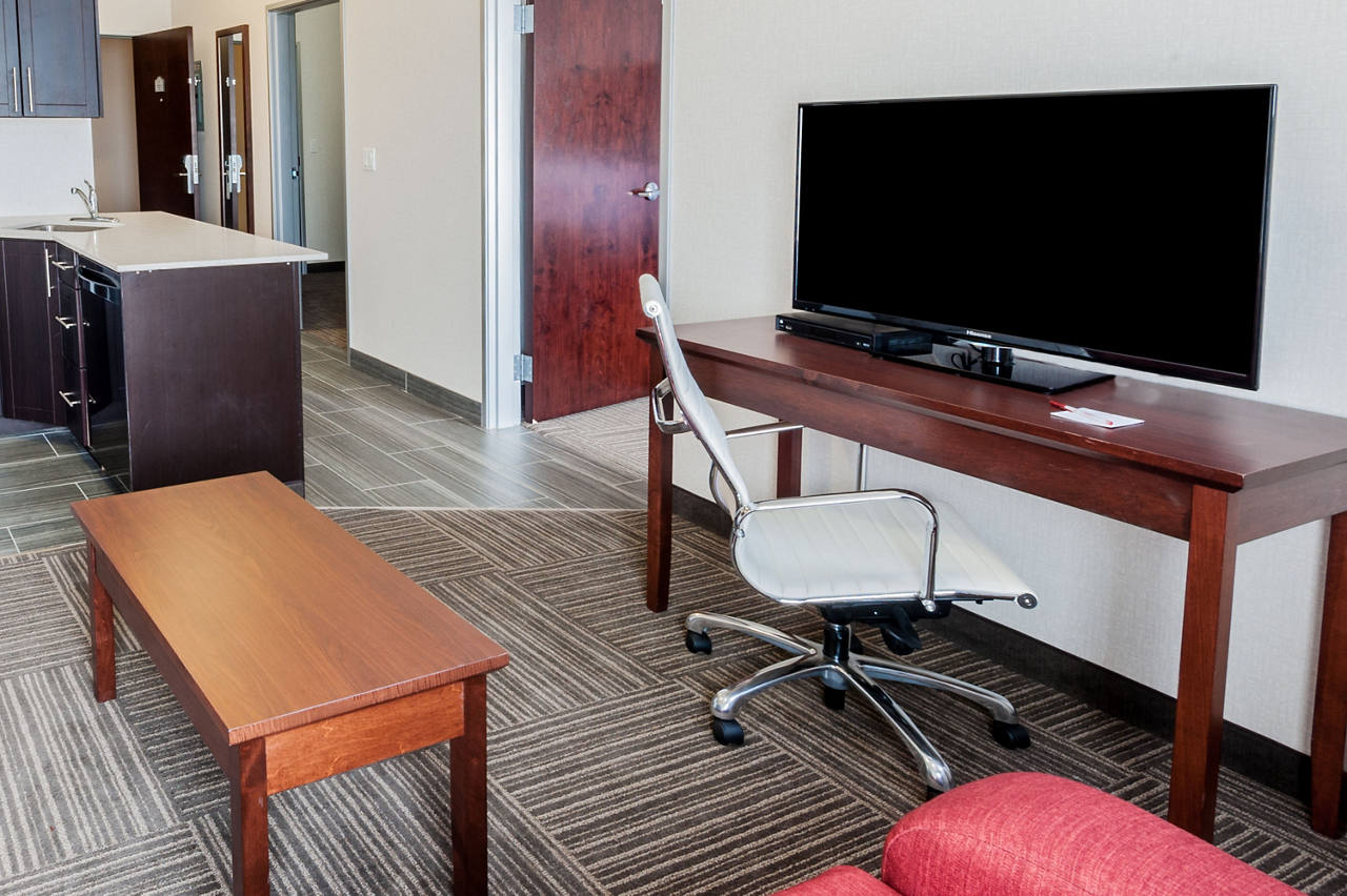 1 King Bed Suite