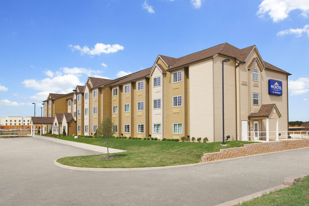 Welcome to the Microtel Inn & Suites by Wyndham Cotulla