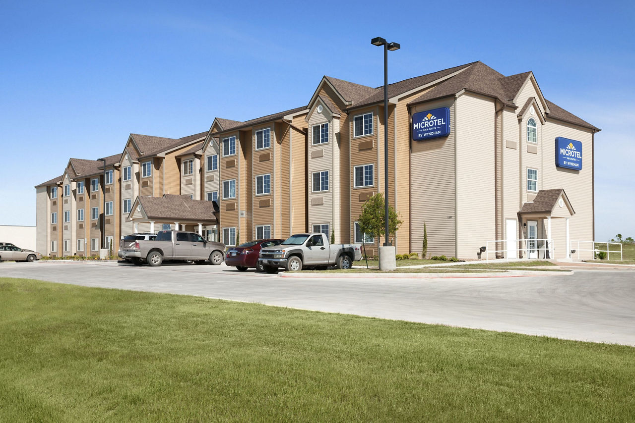 Welcome to the Microtel Inn and Suites by Wyndham Pleasanton