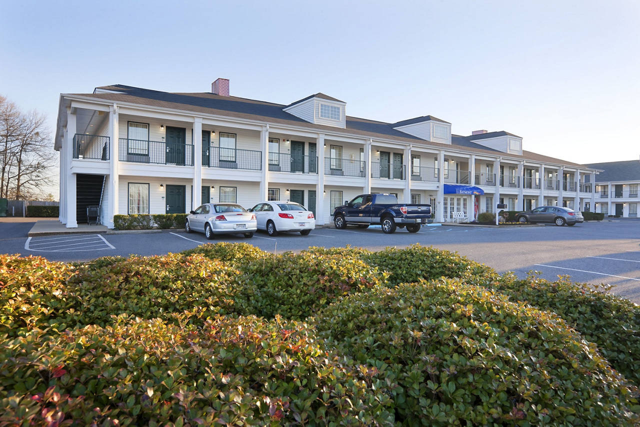 Welcome to the Baymont Inn and Suites Gaffney