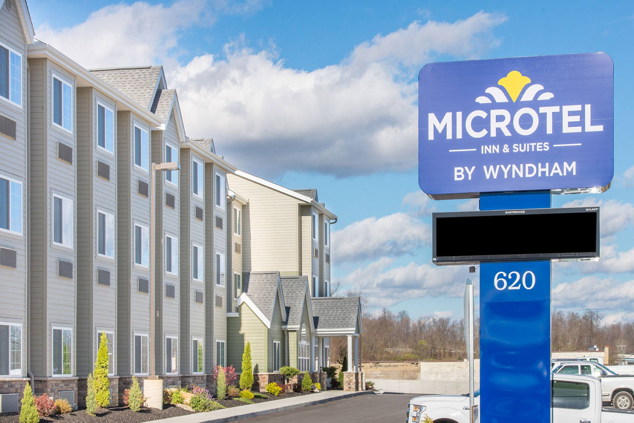 Welcome to the Microtel Inn & Suites by Wyndham Cadiz