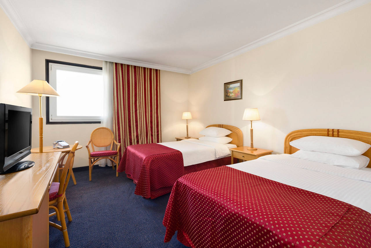 Superior twin room