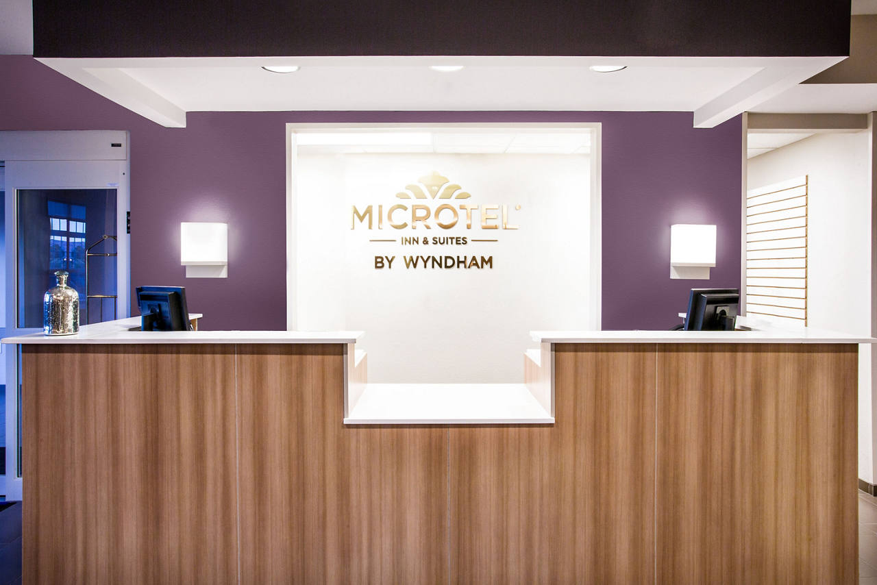 Spacious Lobby Area