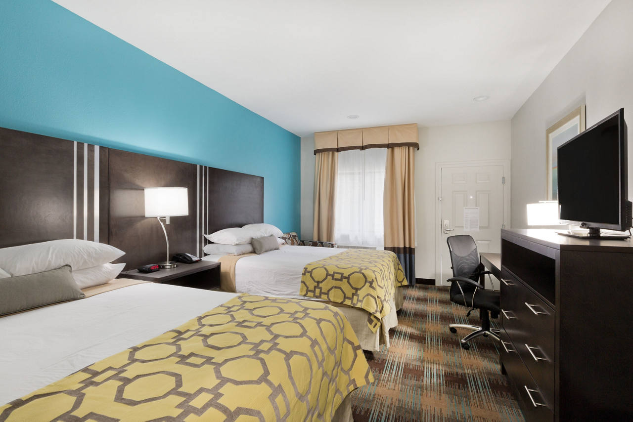 2 Queen Bed Room