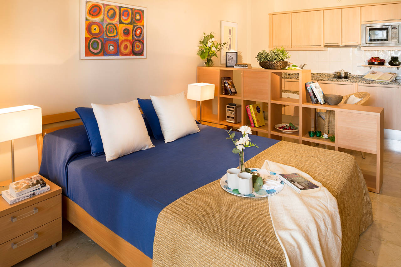 CLC San Diego Suites Lock-Off