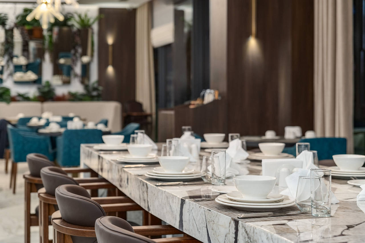 2025-12-09,  Istanbul,  Kivanc Sonmez,  Ramada by Wyndham Arnavutkoy,  Turkey,  Cup,  Dining Room,  Dining Table,  Furniture,  Indoors,  Interior Design,  Restaurant,  Table,  Tabletop