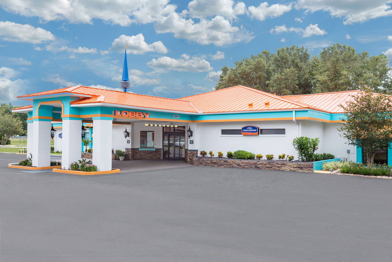 Howard Johnson