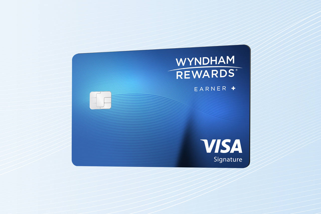 Wyndham Rewards Earner card with the New flag